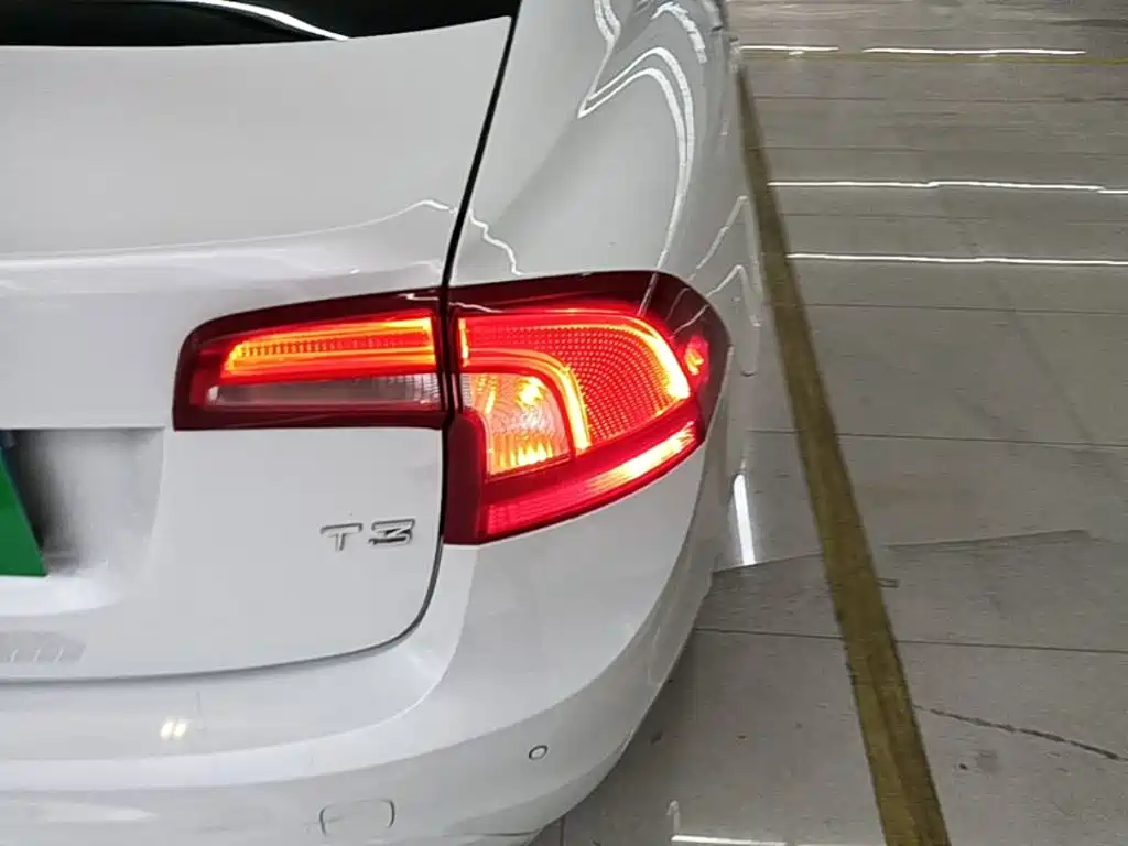 Volvo S60 — миниатюра 8