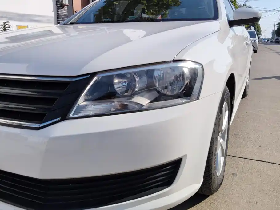 Volkswagen Lavida — миниатюра 5