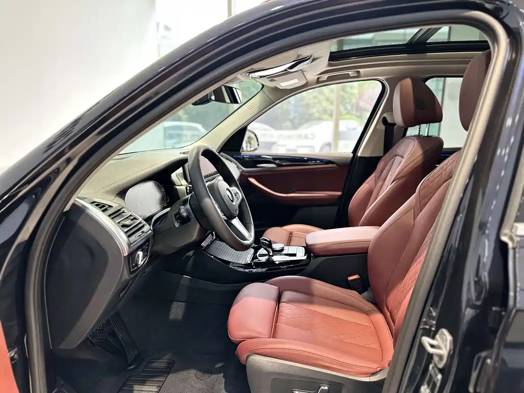 BMW X3 — миниатюра 4