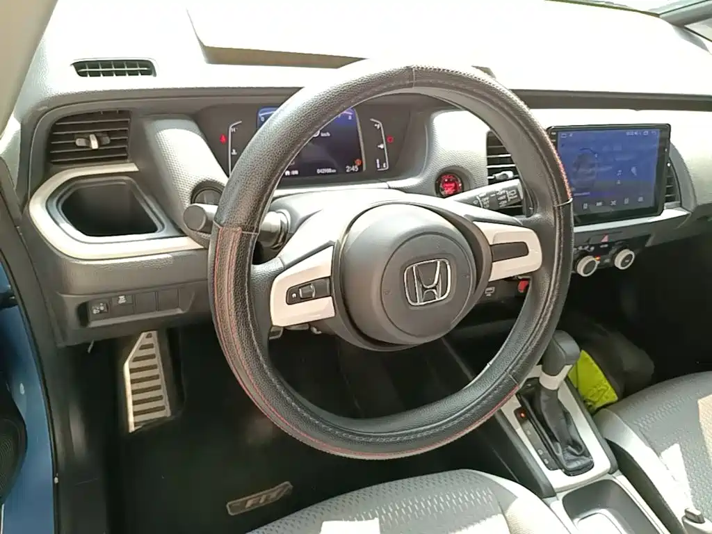 Honda Fit — миниатюра 11