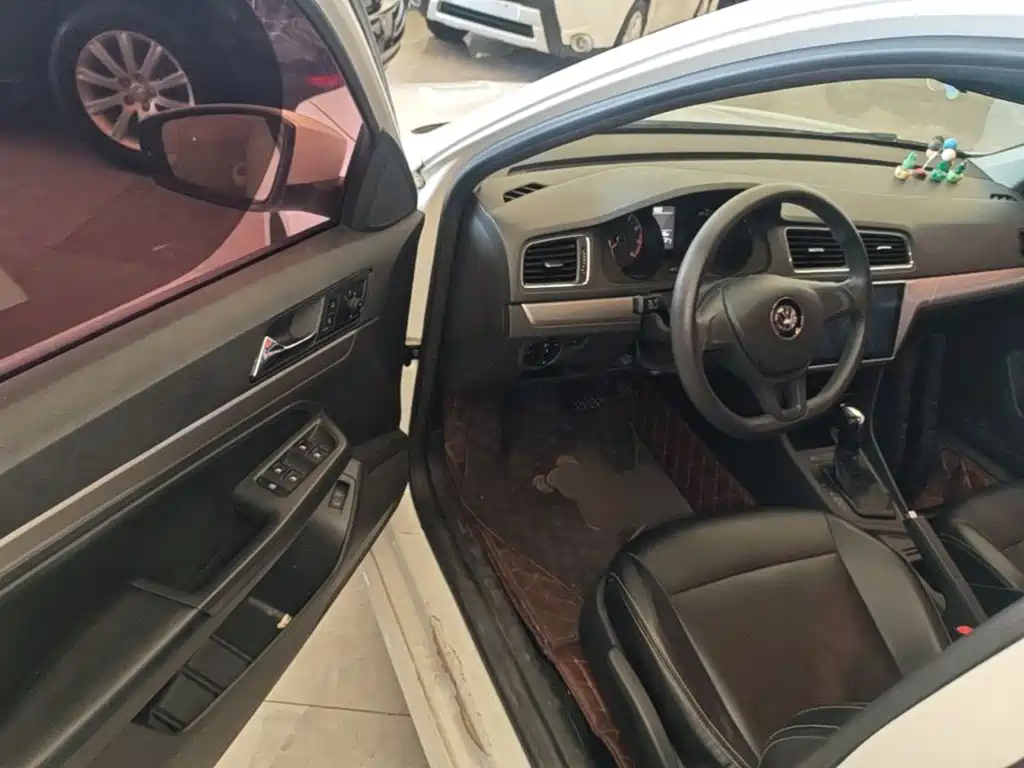 Volkswagen Lavida — миниатюра 16