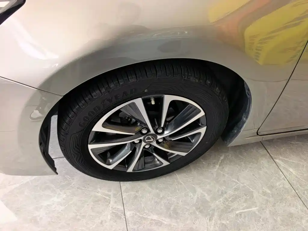 Lexus CT — миниатюра 23