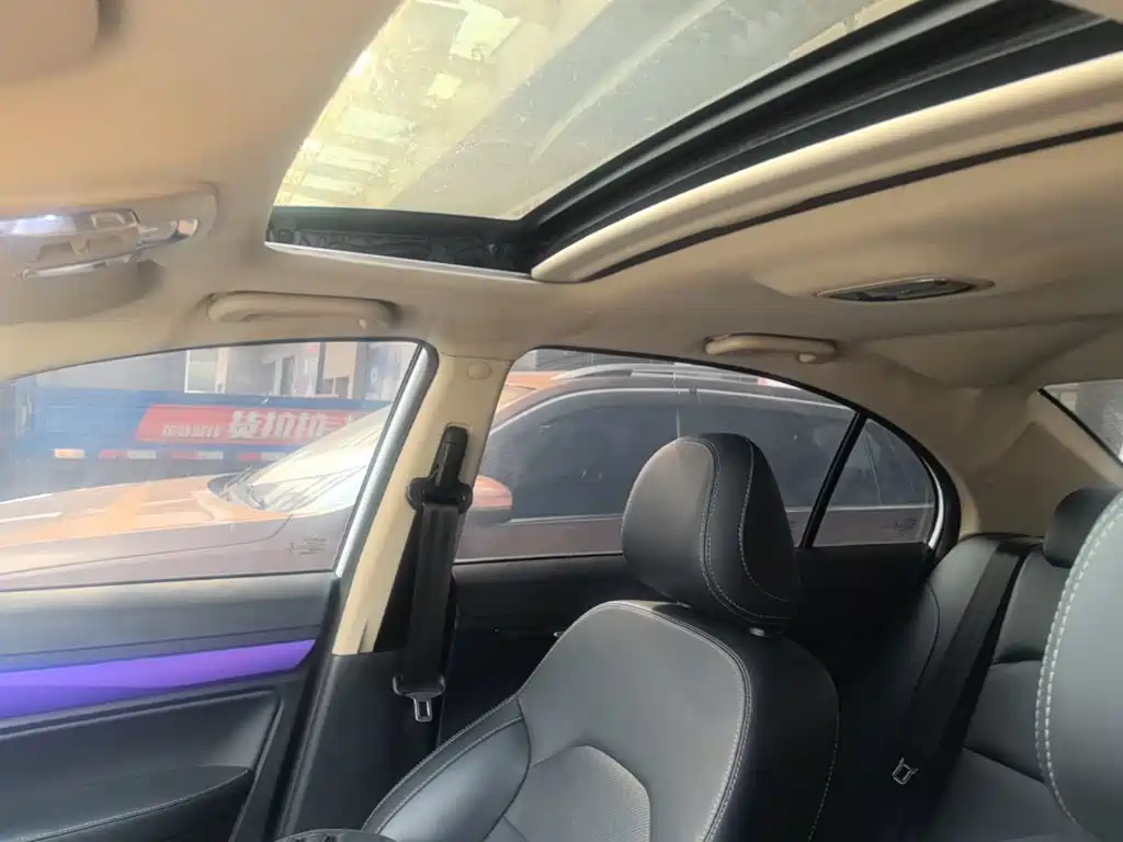 Geely Emgrand — миниатюра 18