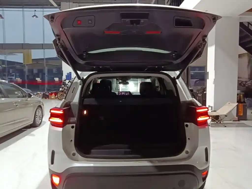Citroen C5 AIRCROSS — миниатюра 19