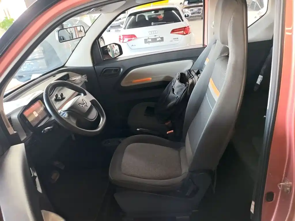 Wuling MINIEV — миниатюра 15