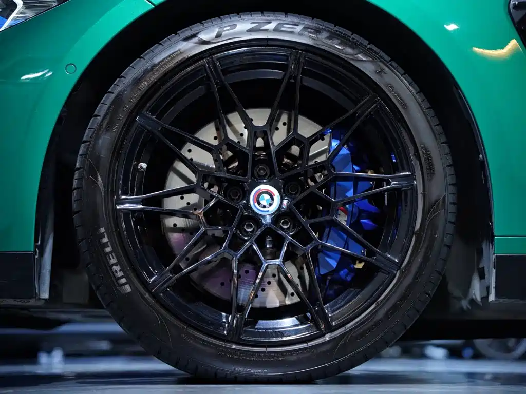 BMW M3 — миниатюра 8