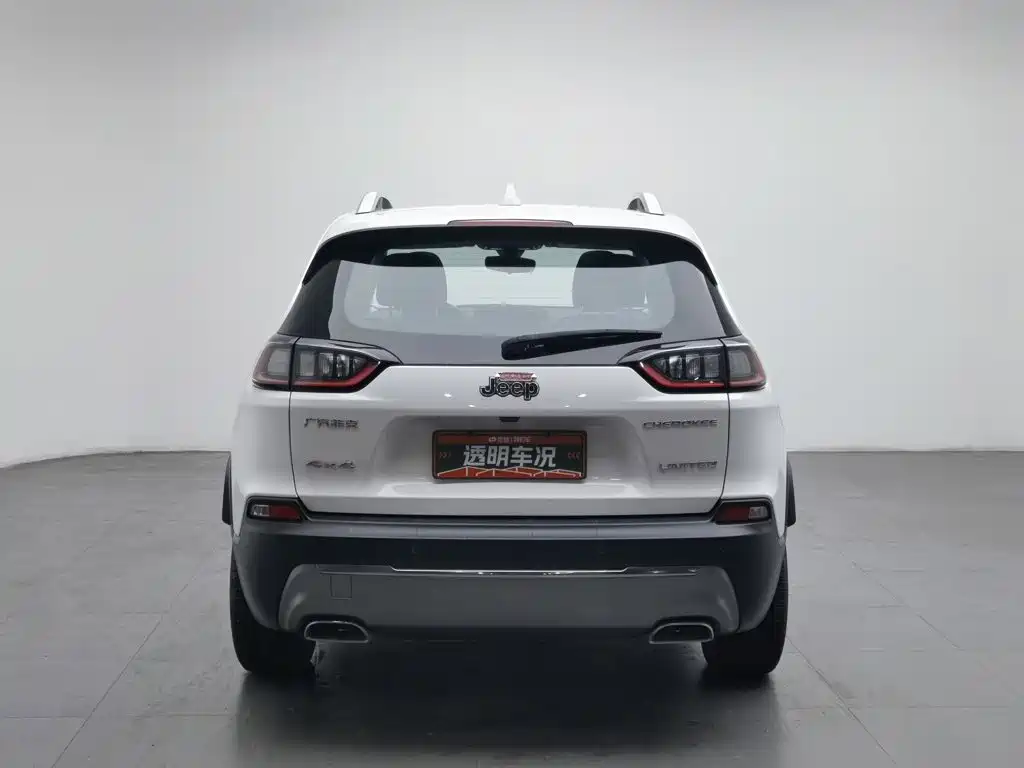 Jeep Cherokee — миниатюра 4