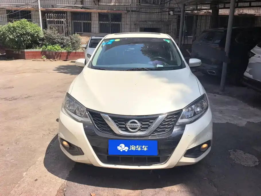 Nissan Tiida — миниатюра 2