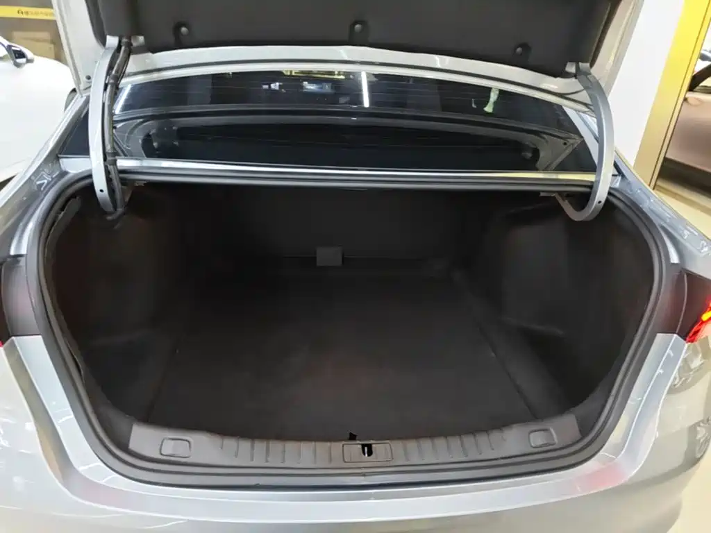 Buick Verano — миниатюра 19