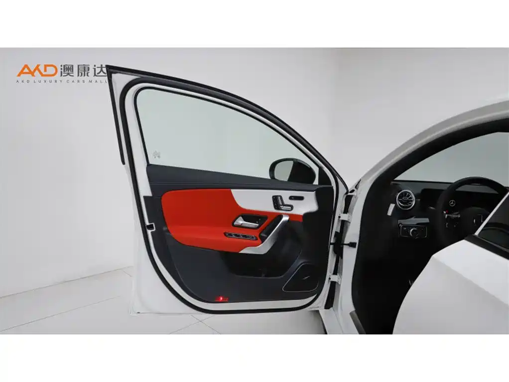 Mercedes-Benz A-Class AMG (Import) — миниатюра 10