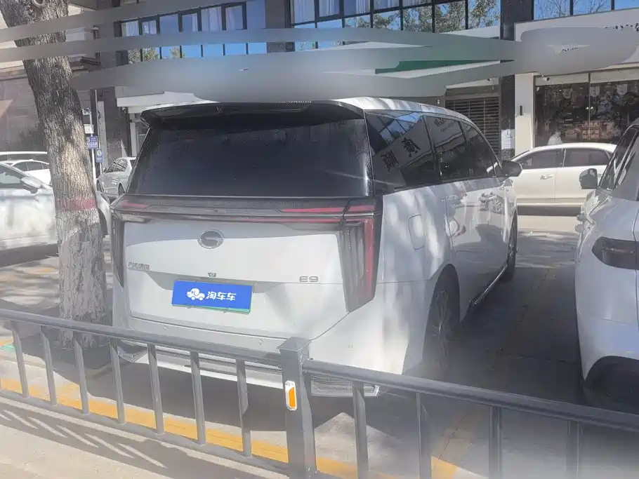 GAC Motor Trumpchi E9 — миниатюра 3