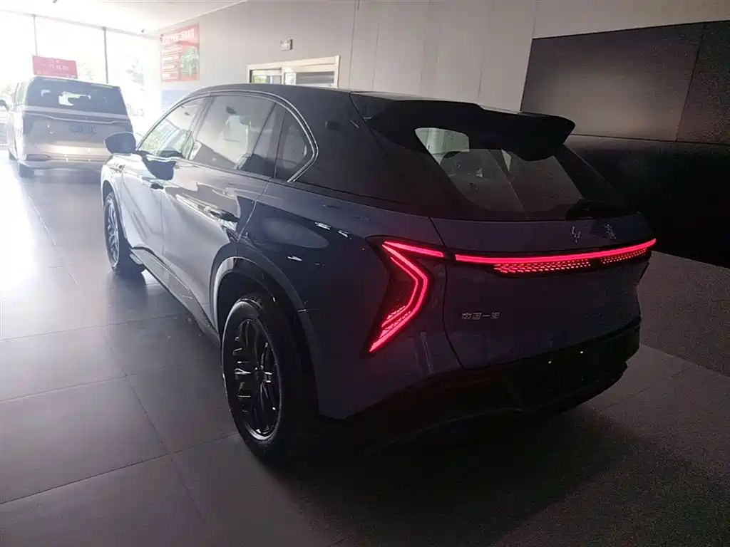 Hongqi 08 2025 605