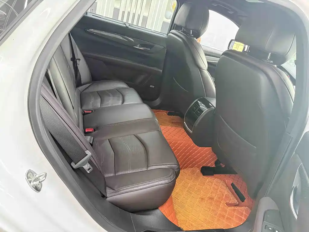 Cadillac CT6 — миниатюра 15
