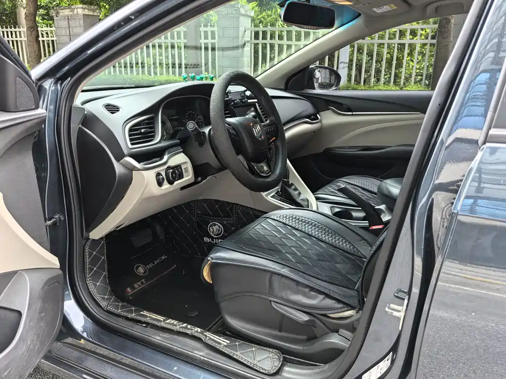 Buick Excelle — миниатюра 10