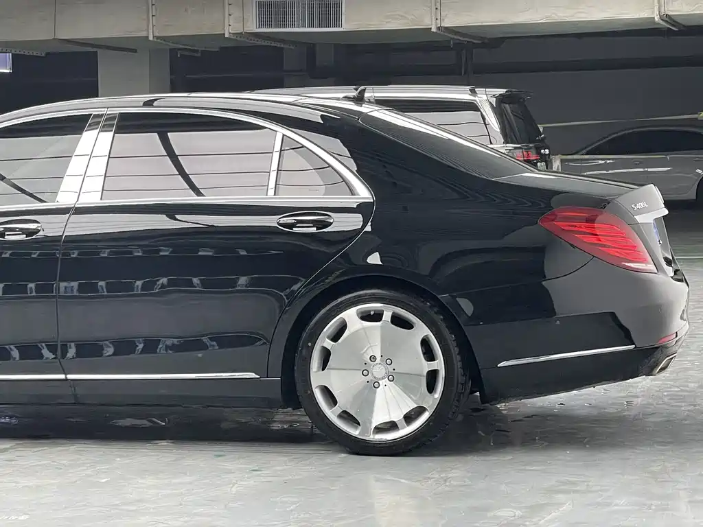 Mercedes-Benz S-Class — миниатюра 8