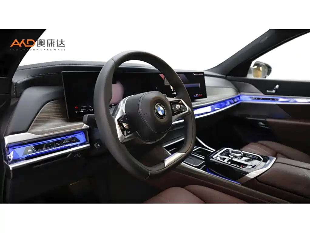 BMW 7 SERIES