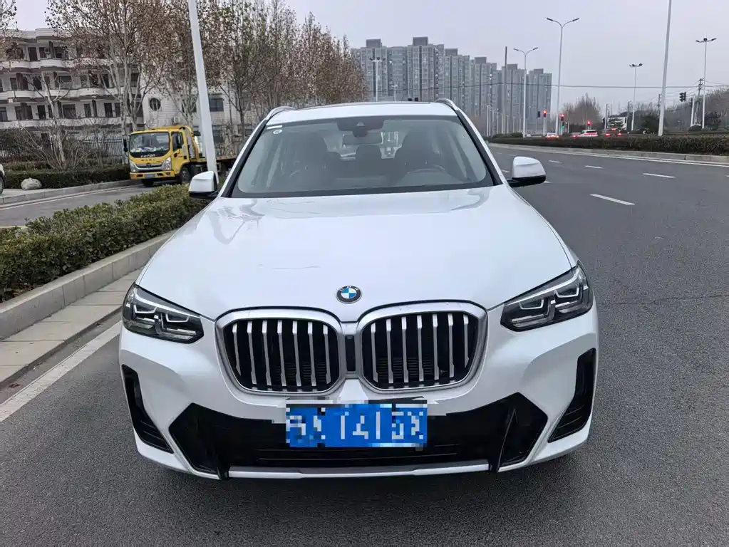 BMW X3 — миниатюра 2