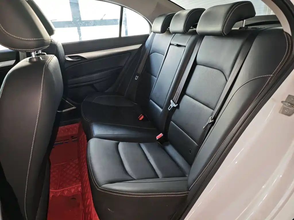 Geely Emgrand — миниатюра 17