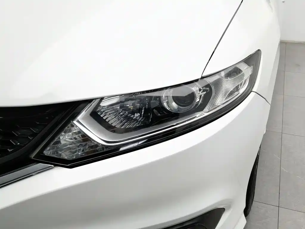 Honda Jade — миниатюра 7