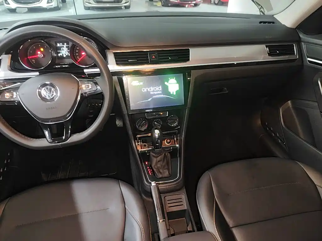 Volkswagen Bora — миниатюра 10