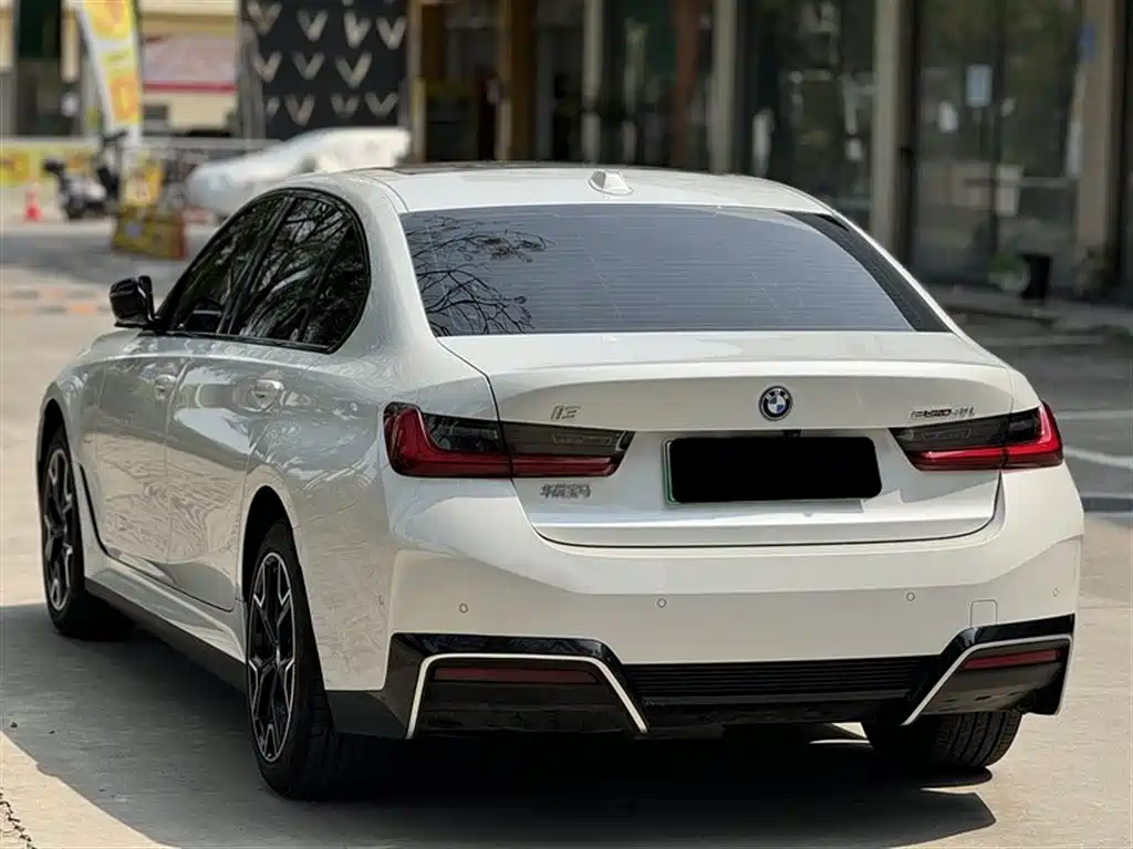BMW i3 2024 eDrive 40 L