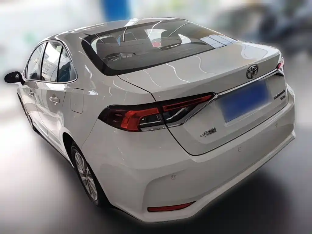 Toyota Corolla — миниатюра 7