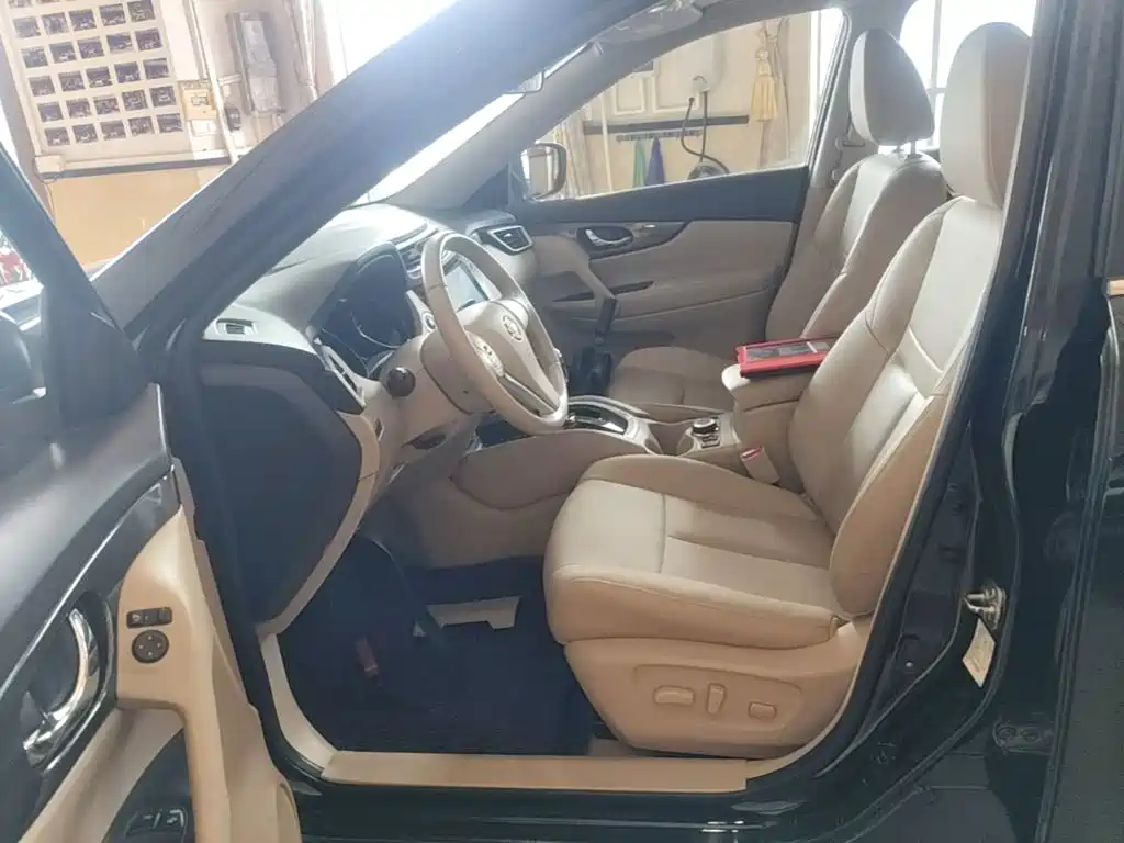 Nissan X-Trail — миниатюра 15