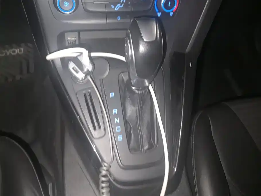 Ford Focus — миниатюра 16