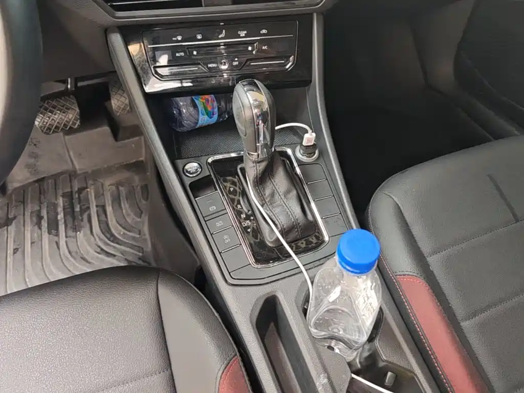 Volkswagen Bora — миниатюра 14