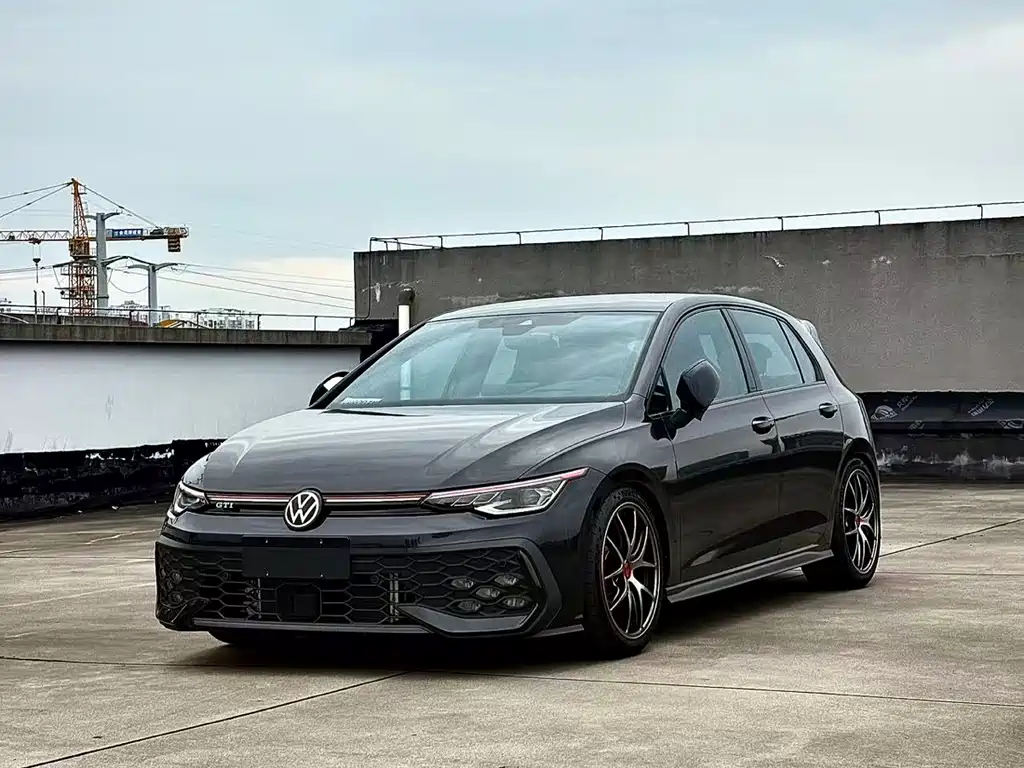 Volkswagen Golf GTI 2026