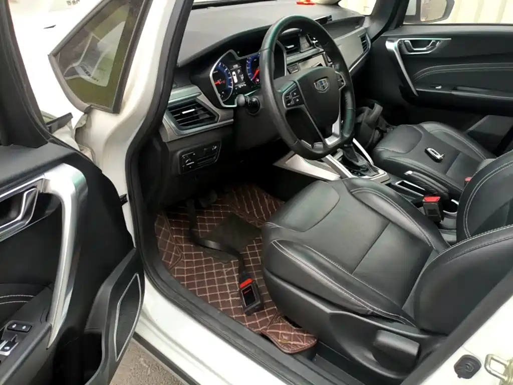 Geely Vision X3 — миниатюра 16