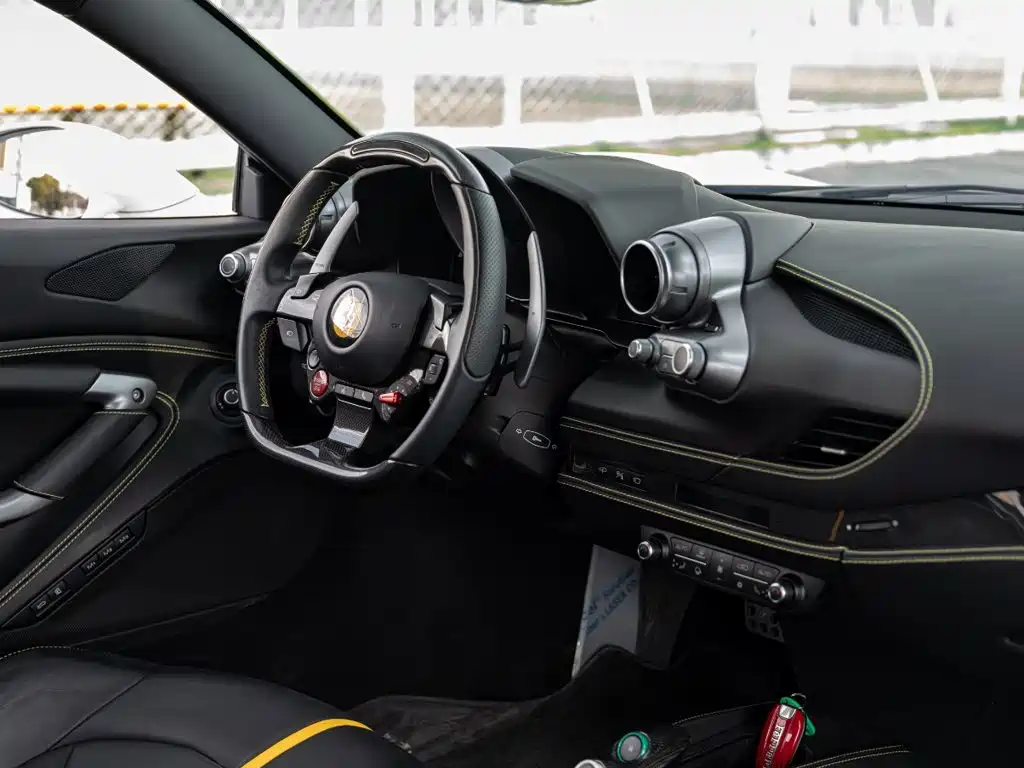 Ferrari F8 — миниатюра 11