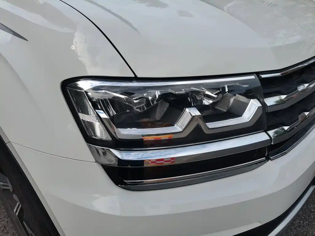 Volkswagen Teramont — миниатюра 7