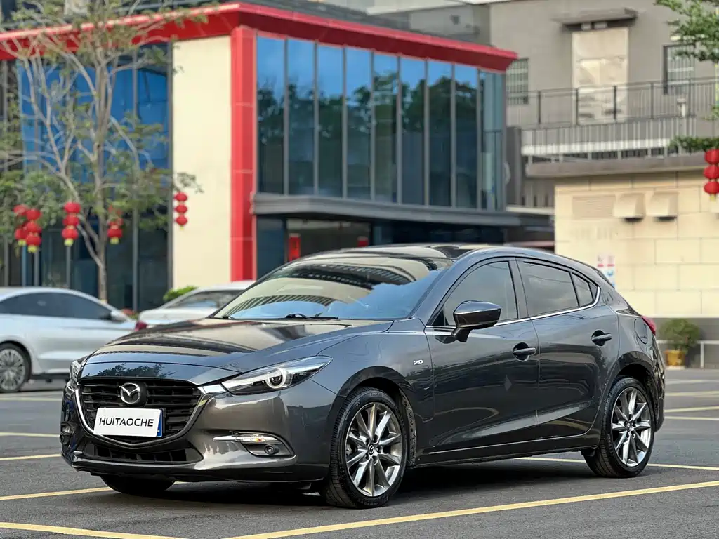 Купить Mazda 3 Axela