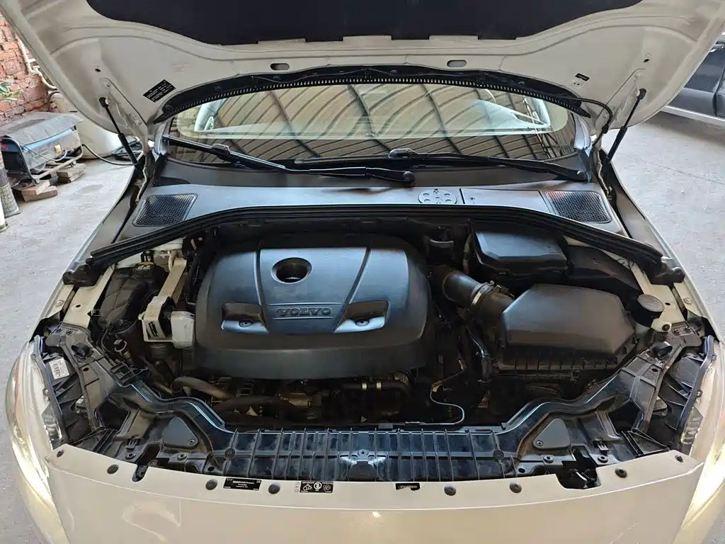 Volvo S60 — миниатюра 20