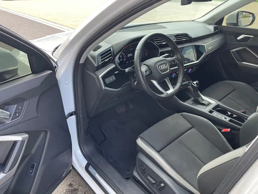 Audi Q3 — миниатюра 4