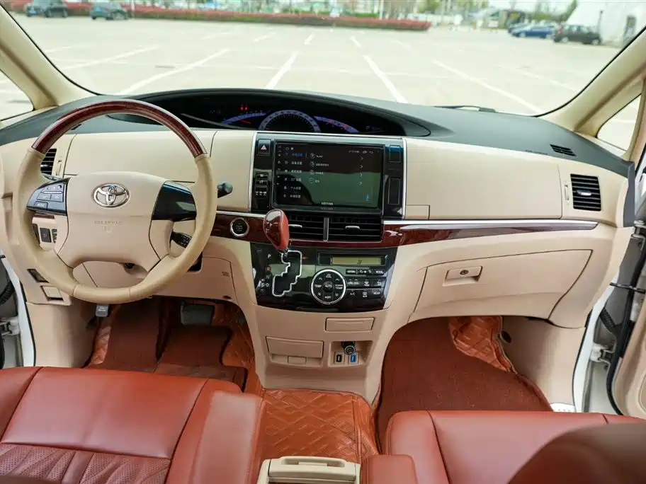Toyota Previa 2016 2.4L AT