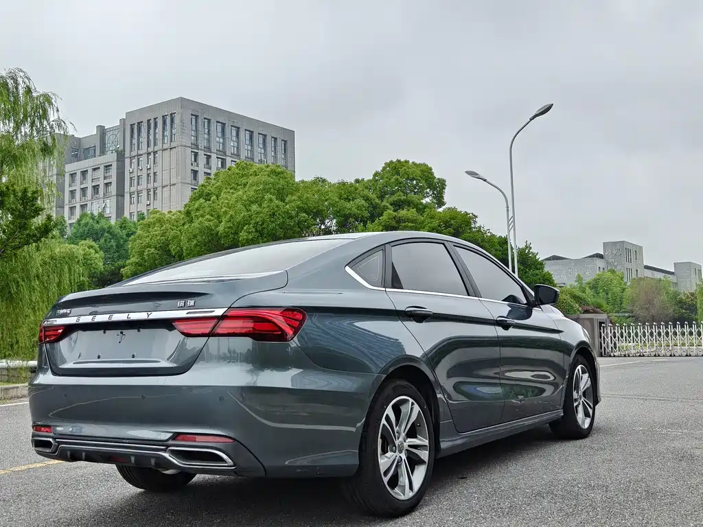Geely Binrui — миниатюра 9