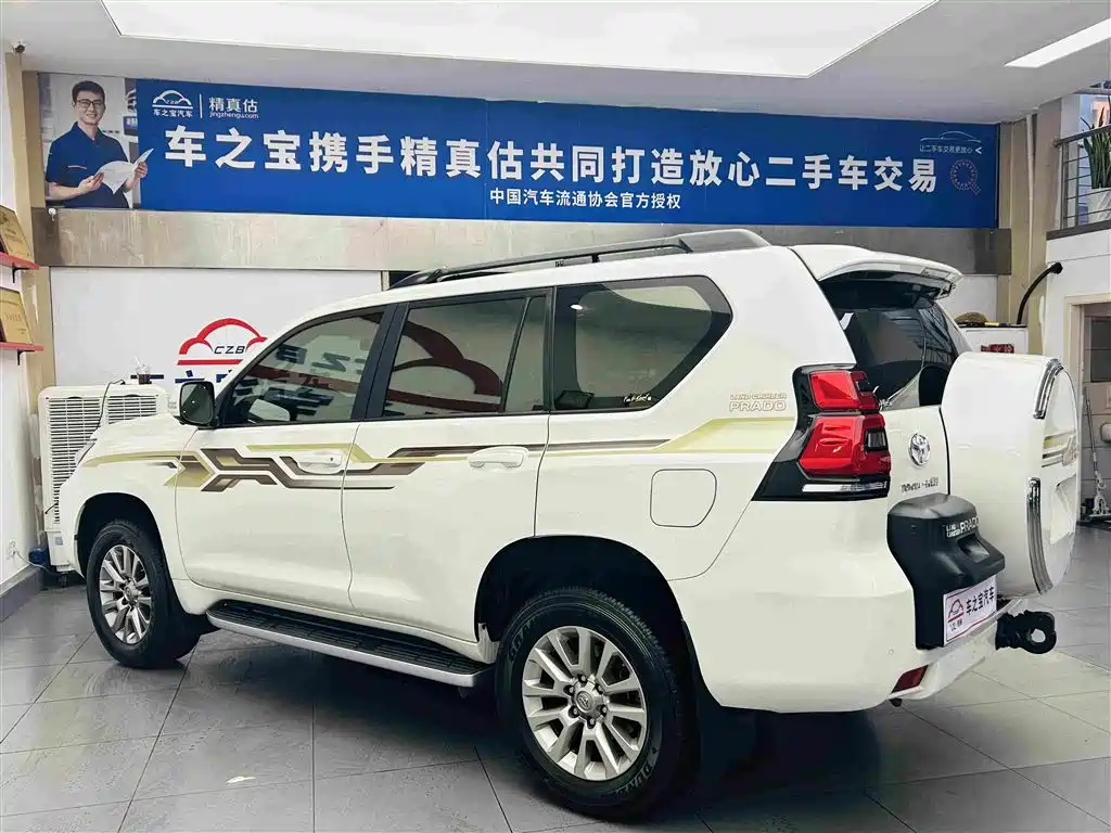 Toyota Prado — миниатюра 7