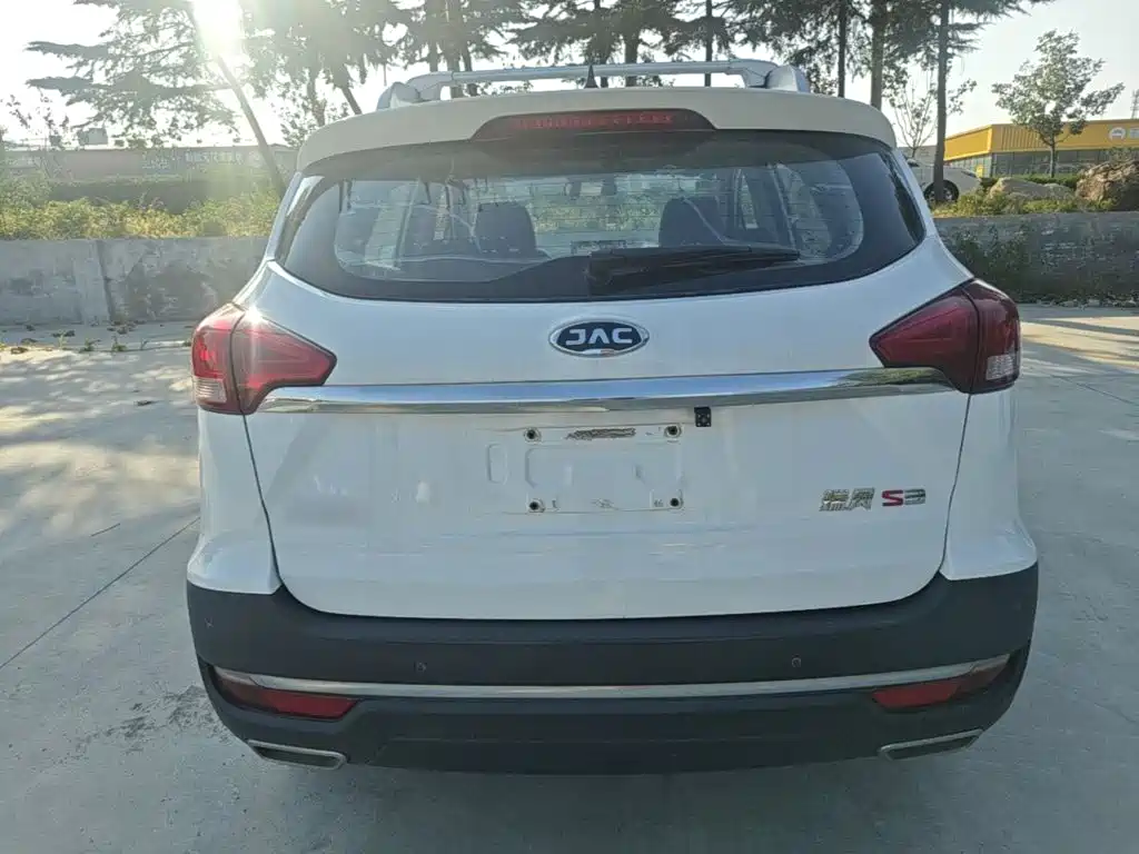 JAC Refine S3 — миниатюра 6