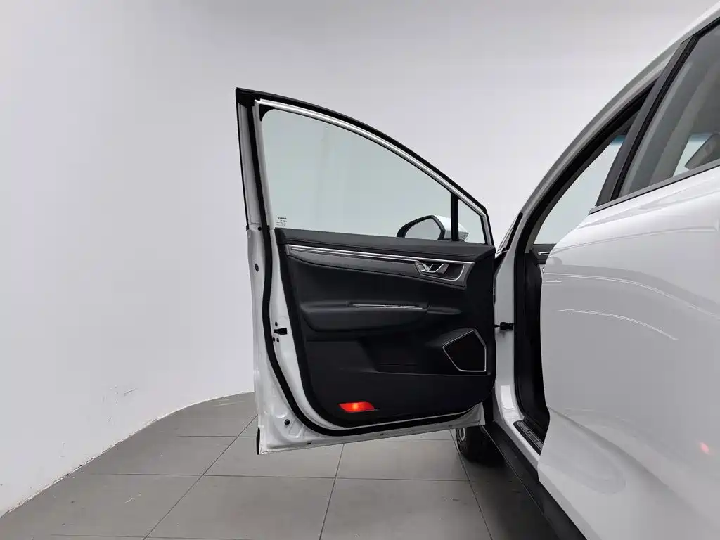 Geely Emgrand GS — миниатюра 8