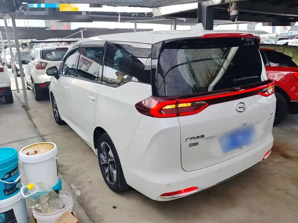GAC Motor Trumpchi M6 — миниатюра 5