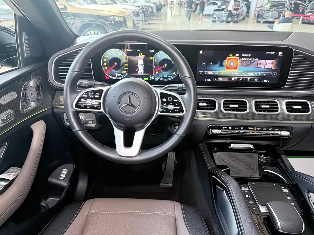 Mercedes-Benz GLE Coupe — миниатюра 14