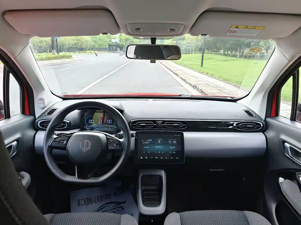 Leapmotor Leapmotor T03 — миниатюра 8
