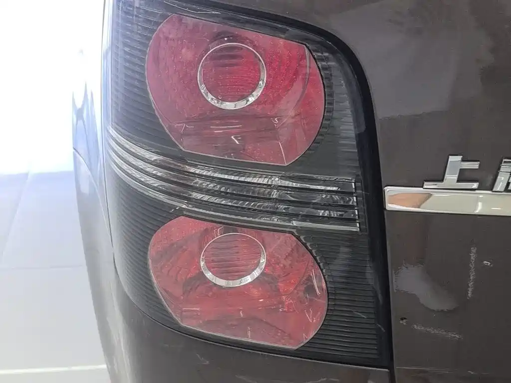 Volkswagen Touran — миниатюра 5