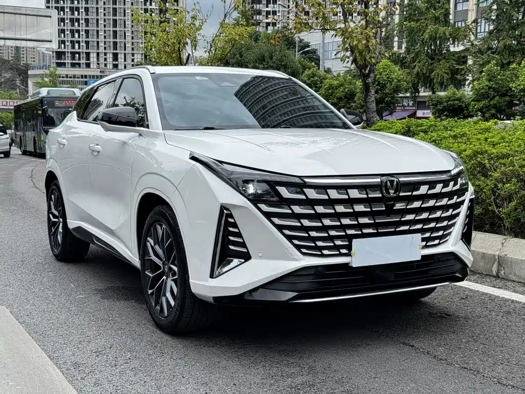 Changan UNI-Z — миниатюра 3