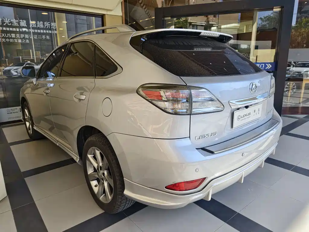 Lexus RX Classic — миниатюра 4