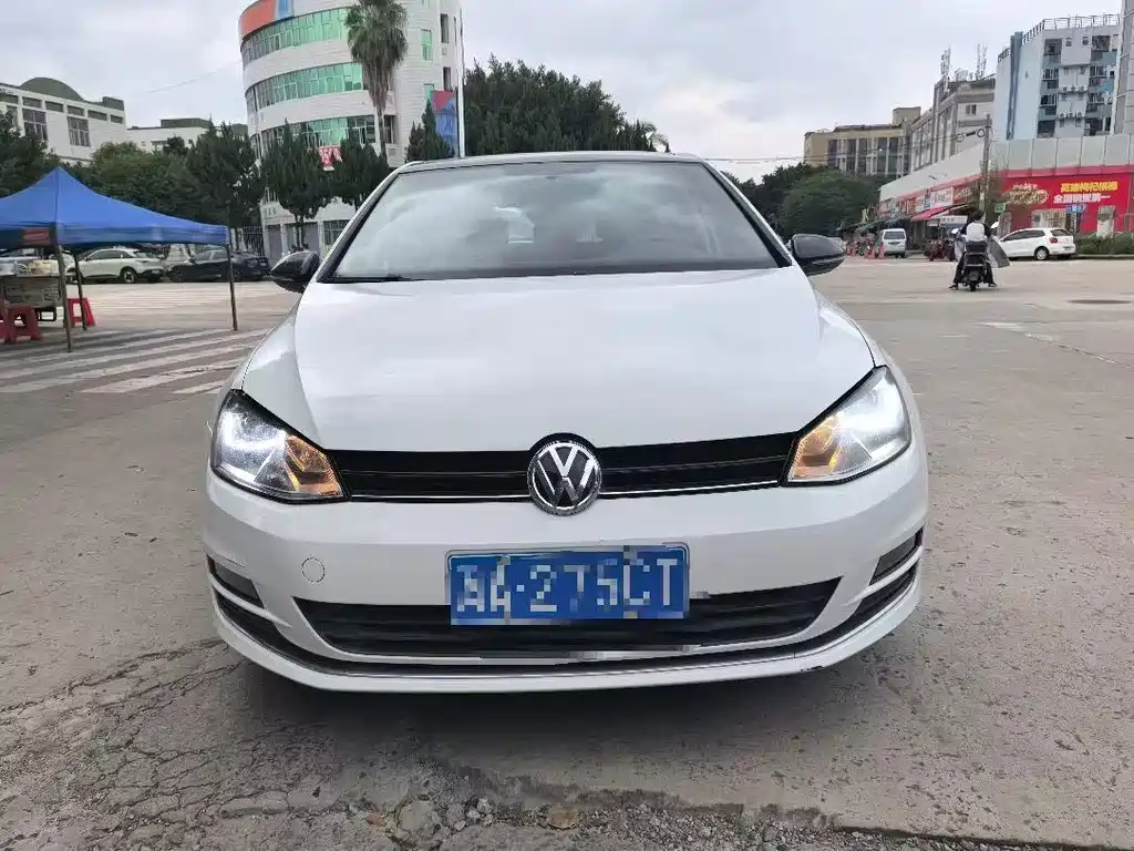 Volkswagen Golf — миниатюра 2