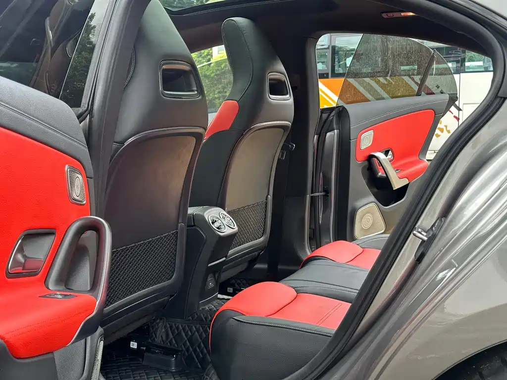 Mercedes-Benz CLA AMG — миниатюра 6