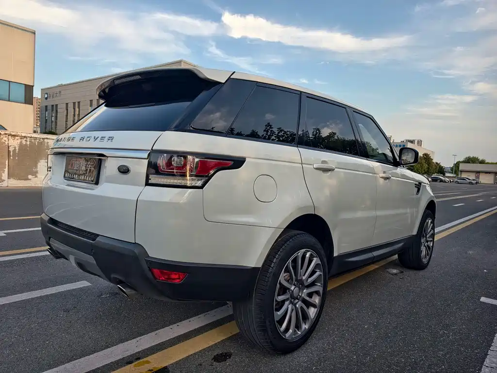 Land Rover Sport — миниатюра 9